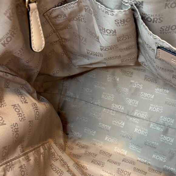 Michael Kors Bag Purse Handbag Leather Jet Set EW Pebbled Tote Bag Pocketbook - Picture 14 of 16